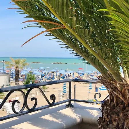 B&B La Casa Sulla Spiaggia-3