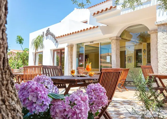 Hotel Bonsai San Teodoro 