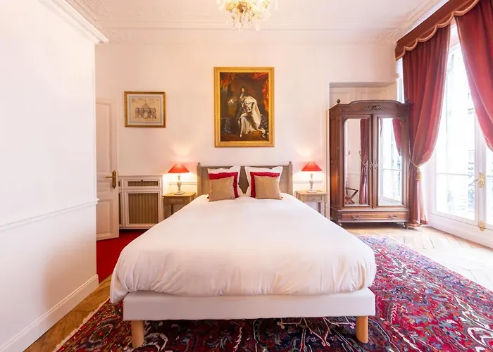 Maison de Lignières - Guest House - Paris quartier Champs-Elysées