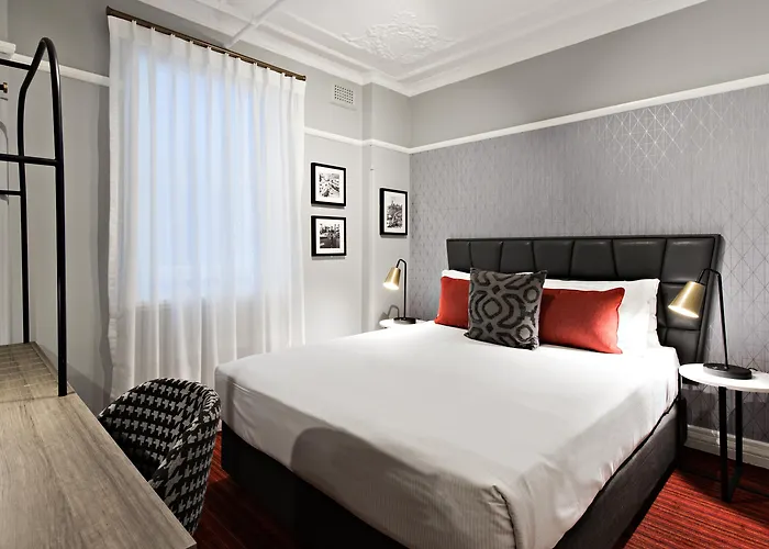 Hotel No 9 Springfield Sydney