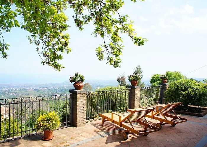 Villa Feudo Algerazzi Zafferana Etnea