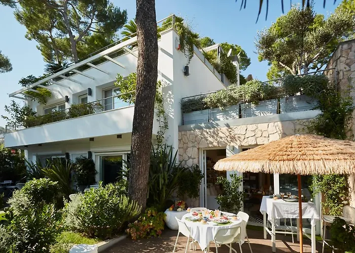 Villa Ulisse - Suites - Luxury B&B Numana