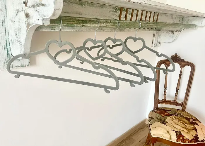 Cavour16 Rent Bedrooms Genova