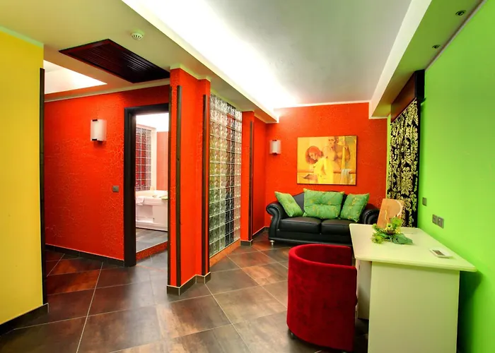 Abalon Pompei Resort