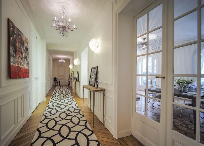 Relais12Bis Bed & Breakfast By Eiffel Tower Parigi