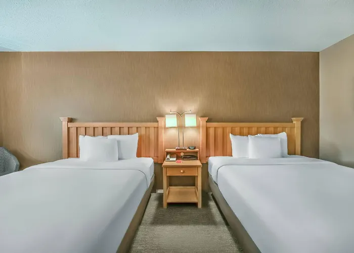 Econo Lodge Inn&Suites