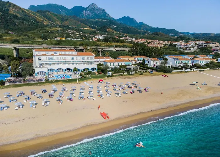 Hotel Poseidon Diamante