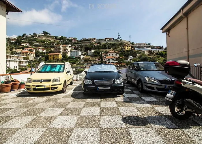 Bed and Breakfast Profumo Di Mare Free Private Parking Included Sanremo