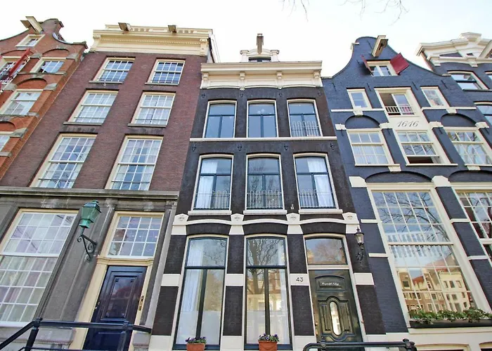 Cozy Jordaan Canalhouse Near Anne Frank House
